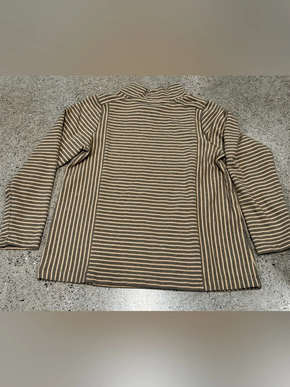 J. Jill Seamed Mock Neck Long-Sleeve Knit Top large